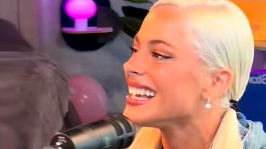 El inesperado accidente de Tini Stoessel en plena nota en vivo