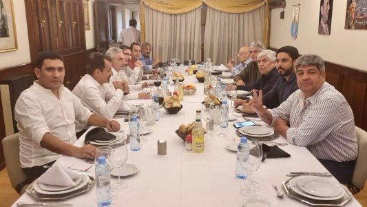 Tras su paso por la Casa Rosada, Moyano recibió al ministro de Transporte: ¿de qué hablaron?