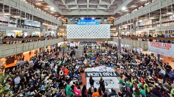 El Gobierno avanza con las auditorías a las universidades en medio del conflicto con la comunidad educativa. El Gobierno avanza con las auditorías a las universidades en medio del conflicto con la comunidad educativa.