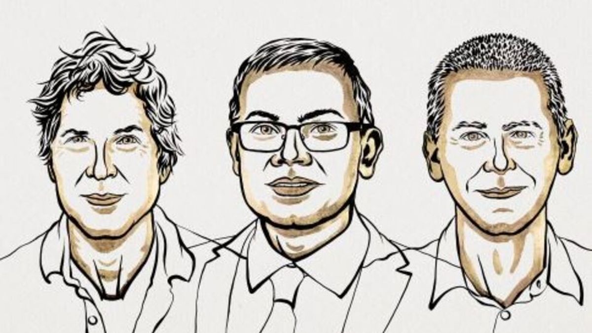 De izquierda a derecha: David Baker