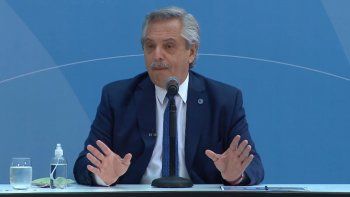 Alberto Fernández: Vivimos en un país donde las fake news se escriben en portales y diarios (Foto: captura de TV) Alberto Fernández: Vivimos en un país donde las fake news se escriben en portales y diarios (Foto: captura de TV)