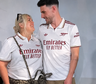 No es modelo ni influencer: la novia del jugador inglés Declan Rice que sufrió un brutal acoso por su aspecto