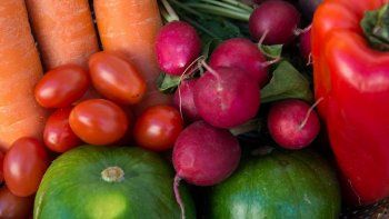 Coronavirus y alimentos: ¿Por qué se dispararon los precios de frutas y verduras?