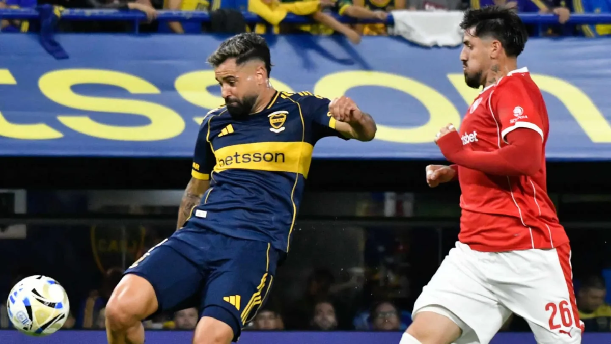 Boca visita a Independiente para sostener la cima de la tabla anual y defender una racha invicta desde 2021.