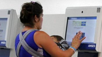 ANSES: activan un pago clave y con aumento para AUH y AUE