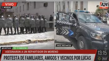 Graves incidentes frente a la Municipalidad de Moreno (Foto: captura de video).