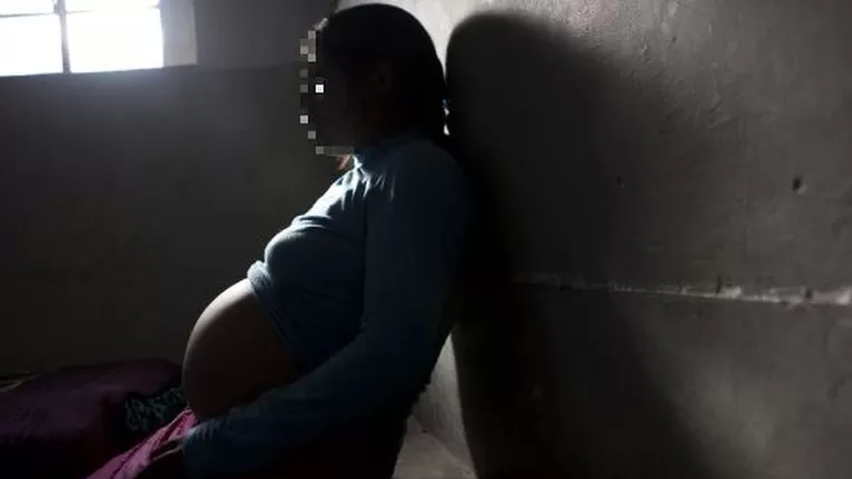 La muchacha fue abusada en repetidas ocasiones y accederá a una interrupción voluntaria del embarazo