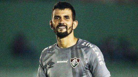El arquero de Fluminense minimizó a Enzo Pérez: No trabajó durante el partido, tapó un agujero que ellos mismos cavaron