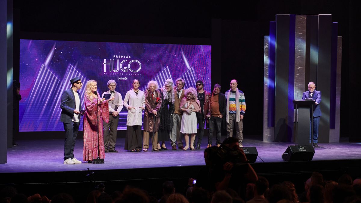 PREMIOS HUGO ph notyouriso 408.jpg