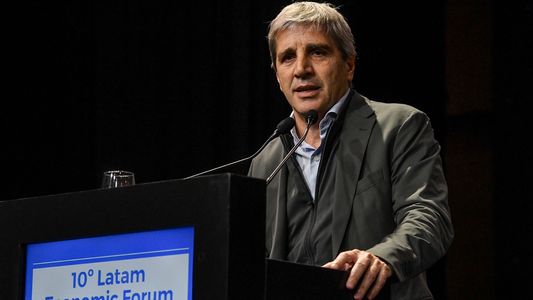 Luis Caputo, sobre la negociación con el FMI: El primer desembolso será muy importante y de libre disponibilidad