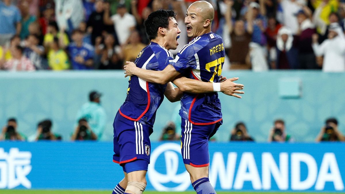 Japón da otra sorpresa y le gana a Croacia al final del primer tiempo. (Foto: EFE) 