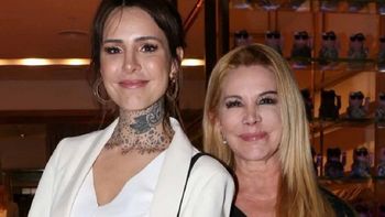 Cande Tinelli publicó una conmovedora imagen con Soledad Aquino: Prendan una vela