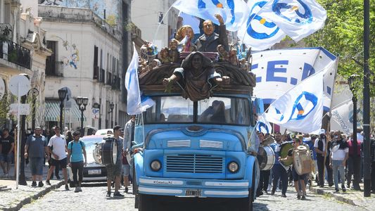 Tras la reunión con la CGT y CTA, las organizaciones piqueteras exigieron medidas de lucha contra la inflación