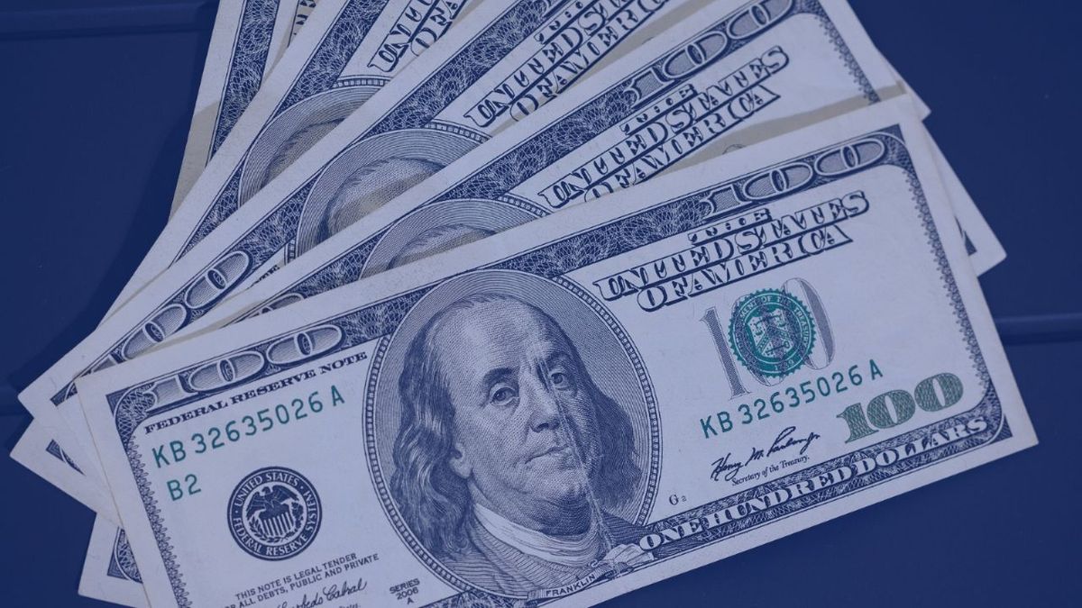 El dólar blue quedó a un paso de su máximo histórico