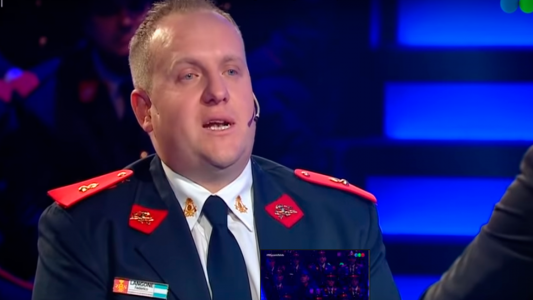 El bombero que emocionó a todos: Tener este uniforme es llevarlo con honor y con orgullo