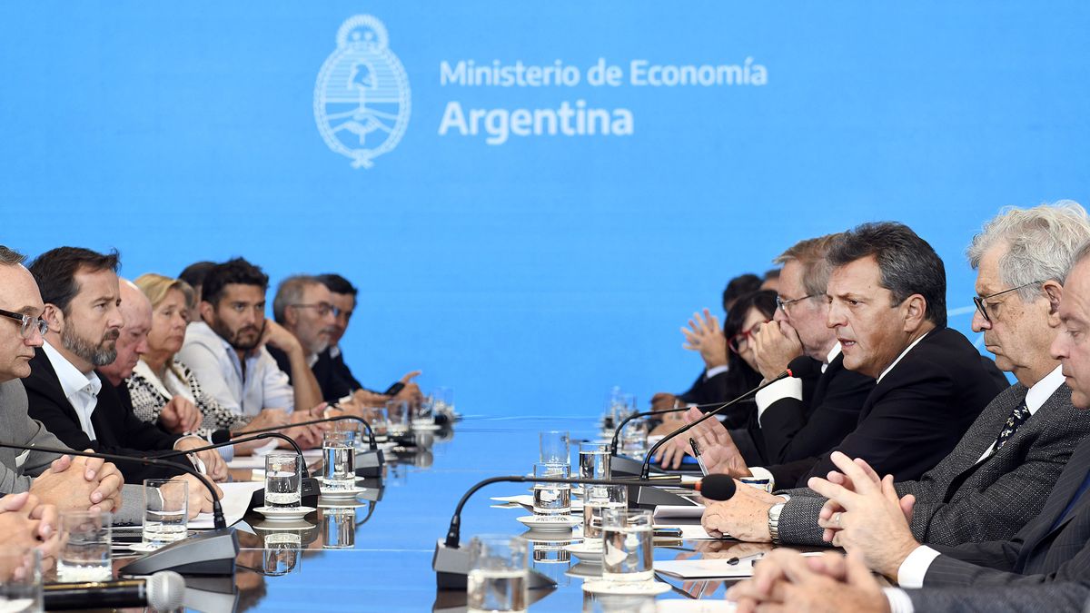 Sergio Massa presentó el Programa de Incremento Exportador: Queremos fortalecer al agro y nuestras reservas.