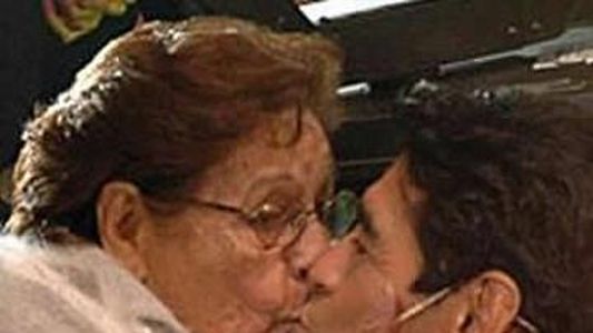 La mamá de Diego Maradona pasó la noche en la casa del doctor Cahe