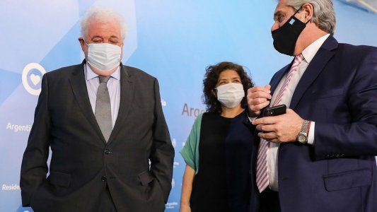 Operativo rescate: el plan para despegar al Presidente del escándalo de las vacunas VIP