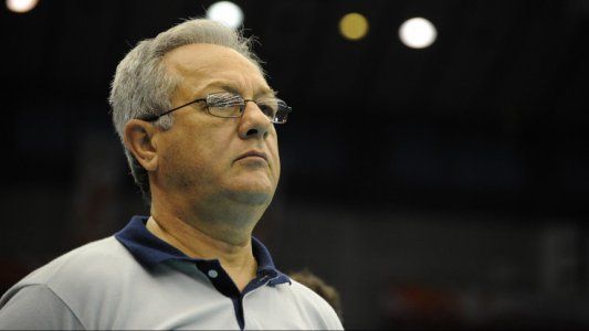 Velasco: “Ser entrenador de la selección nacional de fútbol es insalubre”