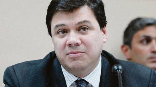 El ministro de Trabajo ultima detalles del aumento salarial a privados y busca anunciarlo cuanto antes