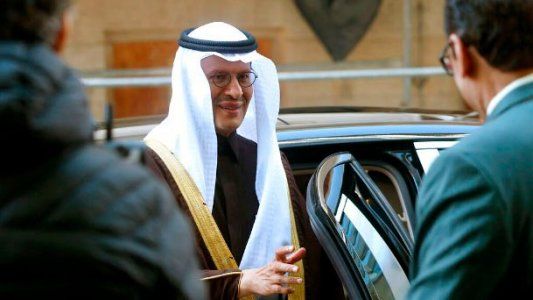 Recuperación parcial de los mercados y el precio del petróleo como rebote del lunes negro