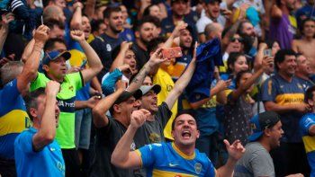 Vuelve el público al fútbol argentino: cuál es el requisito excluyente para ir a la cancha