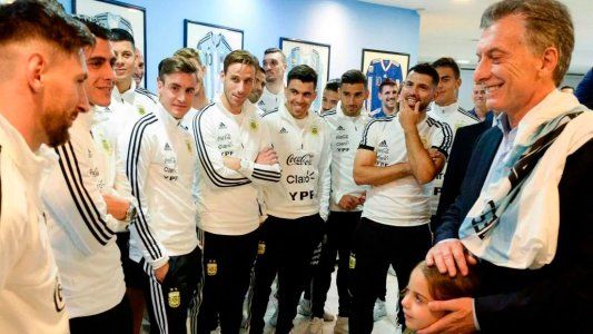 Macri dijo a quién quiere como DT en la selección (spoiler: no es el Mellizo)