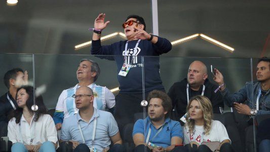 La arenga de Diego Maradona al equipo argentino tras el empate