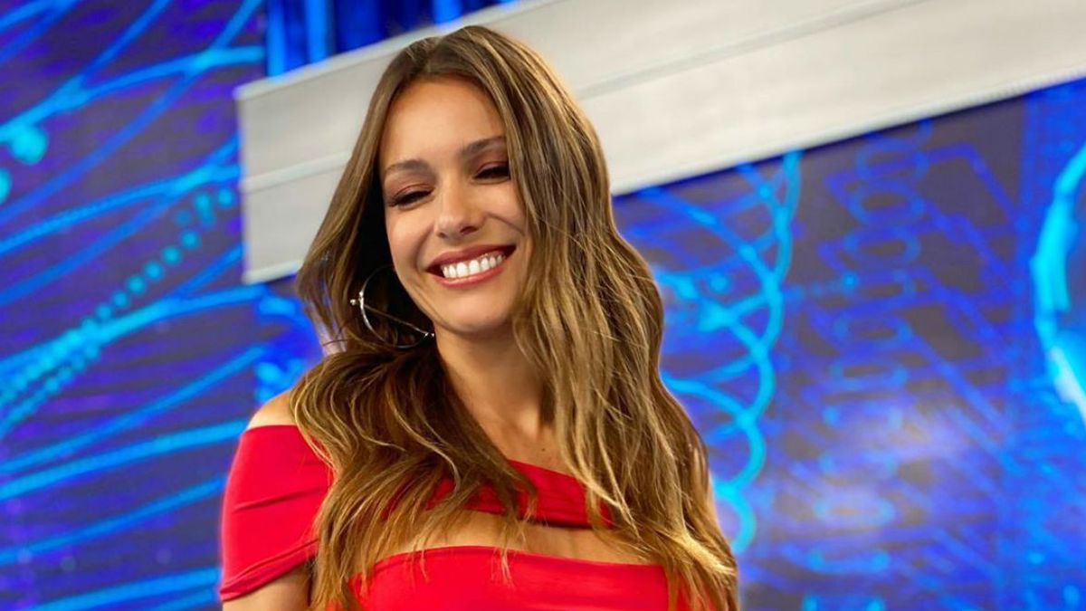 -Pampita-