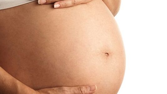 Fue un espíritu: la insólita explicación de una mujer que quedó embarazada y no tuvo relaciones