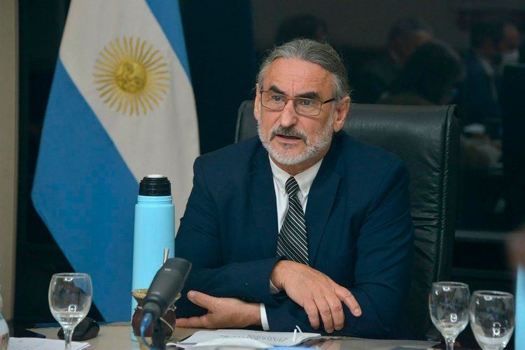 Basterra le baja el tono a la polémica sobre los incendios en el Delta: hay que articular para encontrar soluciones efectivas