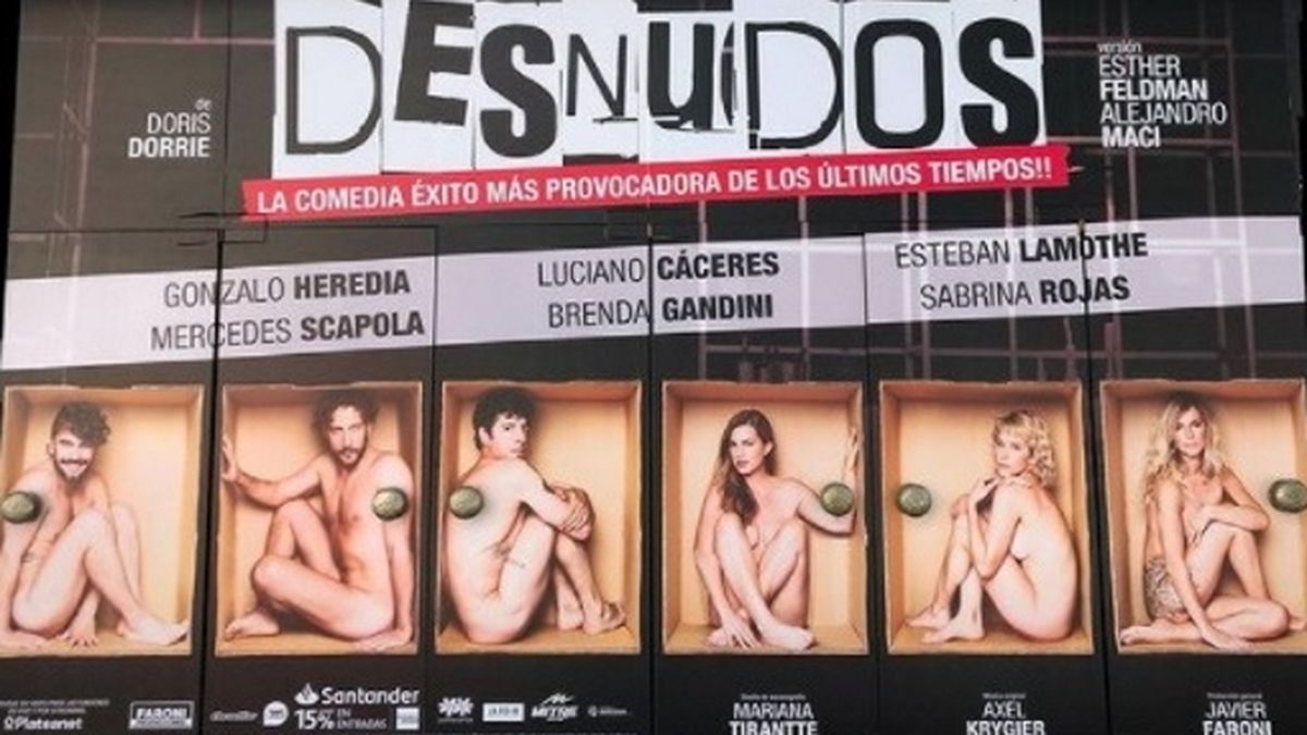 Esteban Lamothe formar&aacute; parte del elenco de la temporada teatral de Buenos Aires en 2022 de la obra Desnudos.&nbsp;