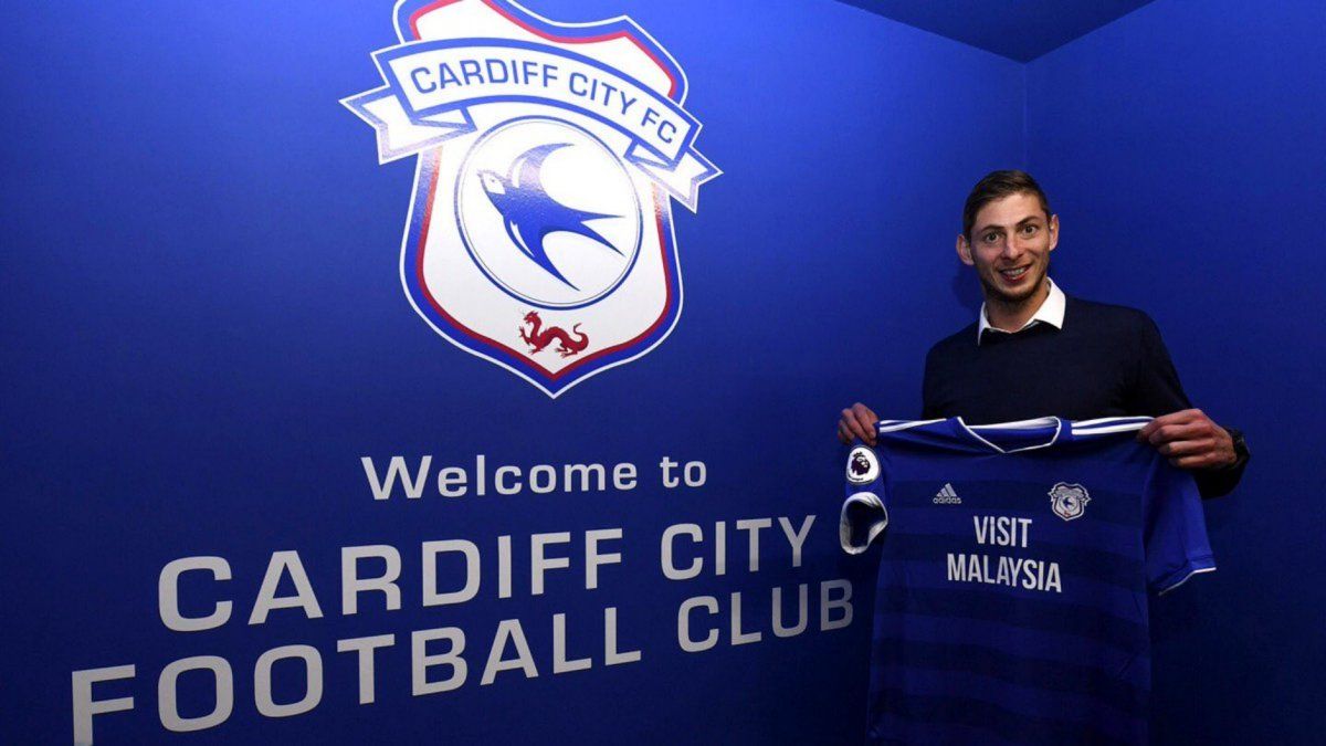 La angustia del padre de Emiliano Sala: No sabemos nada. Nos enteramos por televisión