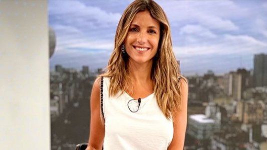 María Belén Ludueña se mostró en una foto tomando mate en traje de baño