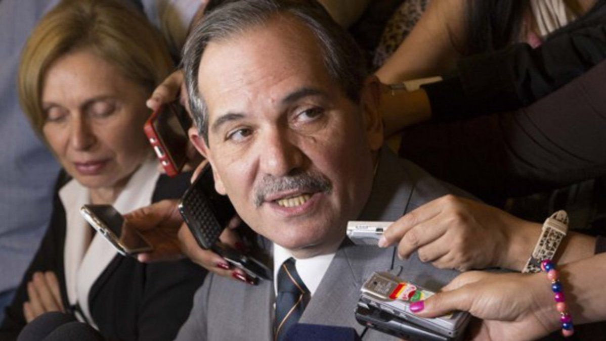 Alperovich incomodó a una periodista: Puedo mirar más tranquilo a esta preciosura