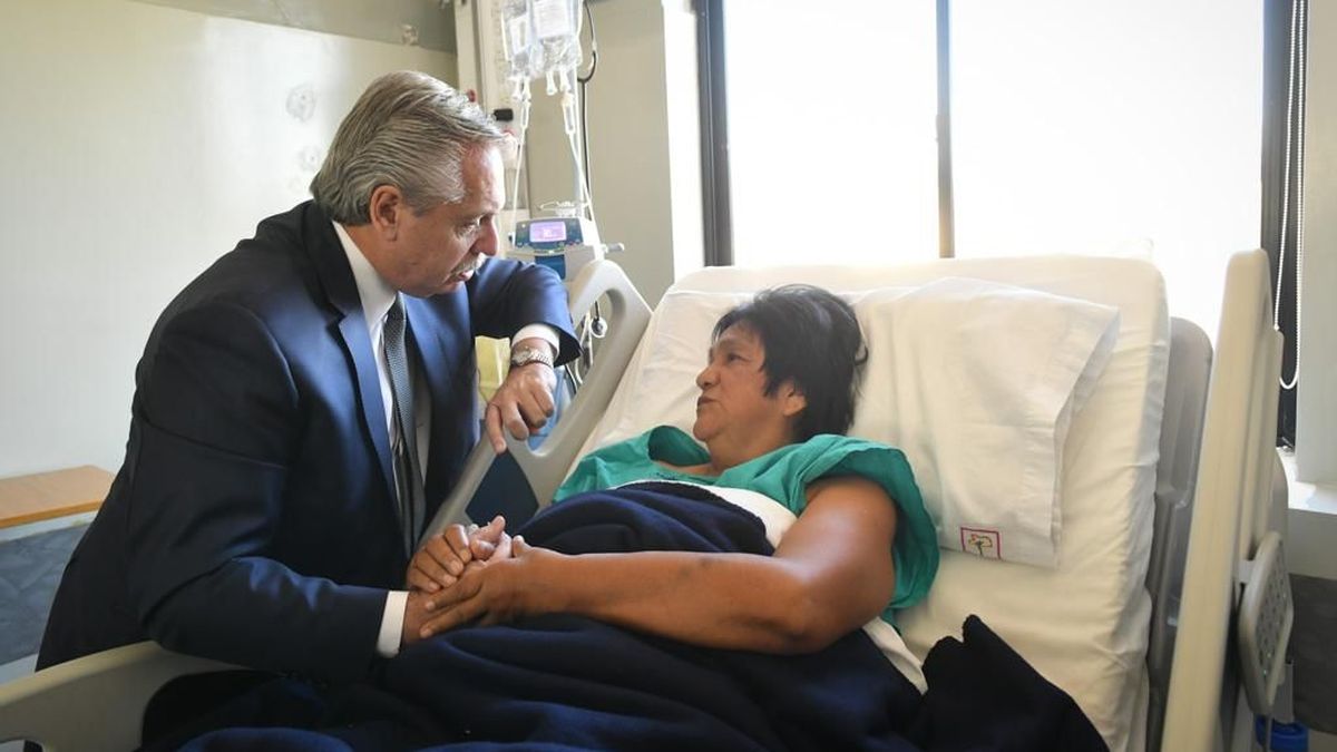 La actitud del presidente Alberto Fernández visitando a Milagro Sala es... (Foto: Presidencia)