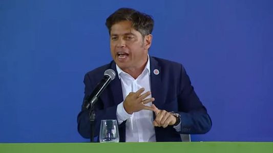 Axel Kicillof habló luego de que lo increpara una mujer en un acto: Si sufro un atentado...