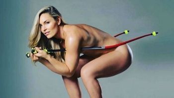 Ex de Tiger Woods, al desnudo, anunció la salida de su libro a la calle