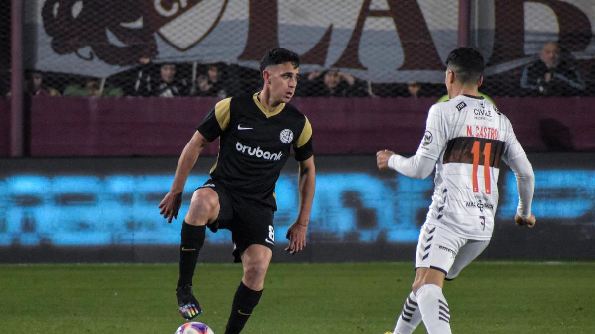 San Lorenzo y Platense jugaron un flojo partido en la cancha de Lanús. (Foto: El Gráfico)