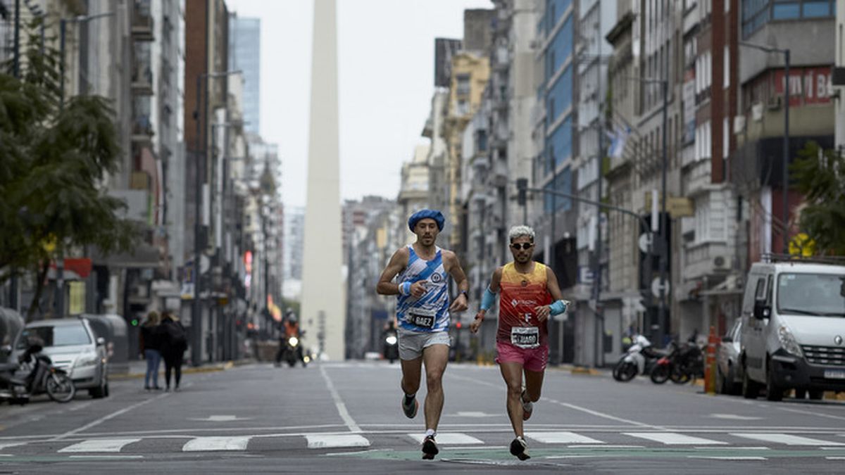 Se corre la media maratón de Buenos Aires: todos los cortes de tránsito en la Ciudad