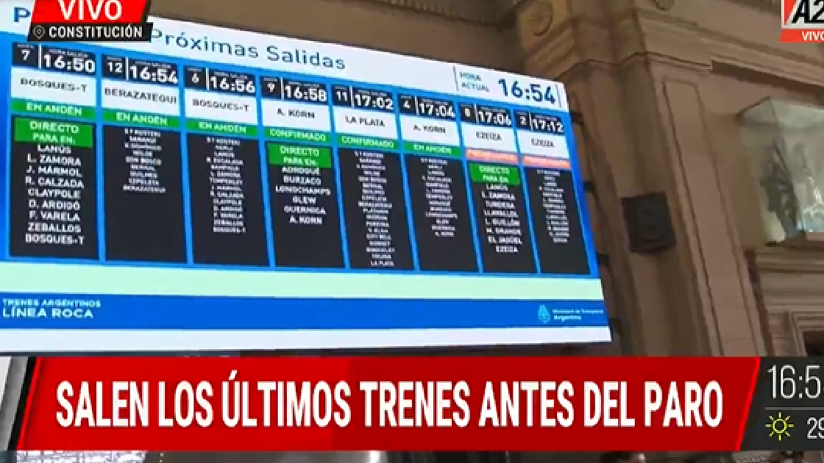 Salen los &uacute;ltimos trenes antes del paro. (Foto: captura)