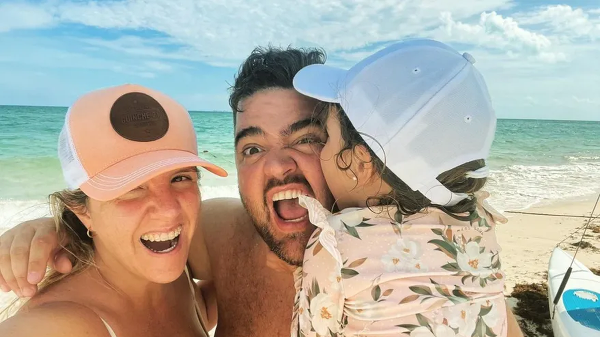 Dar&iacute;o Barassi y su familia