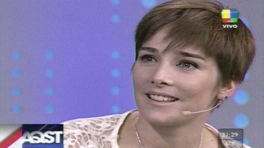 Juana Viale en AQST