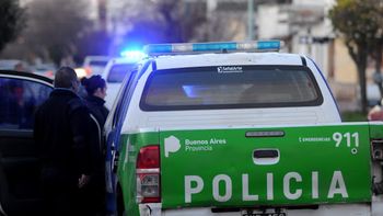 Horror en Moreno: mataron a un hombre a puñaladas y lo prendieron fuego para ocultar el crimen