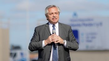 Alberto Fernández. Alberto Fernández.