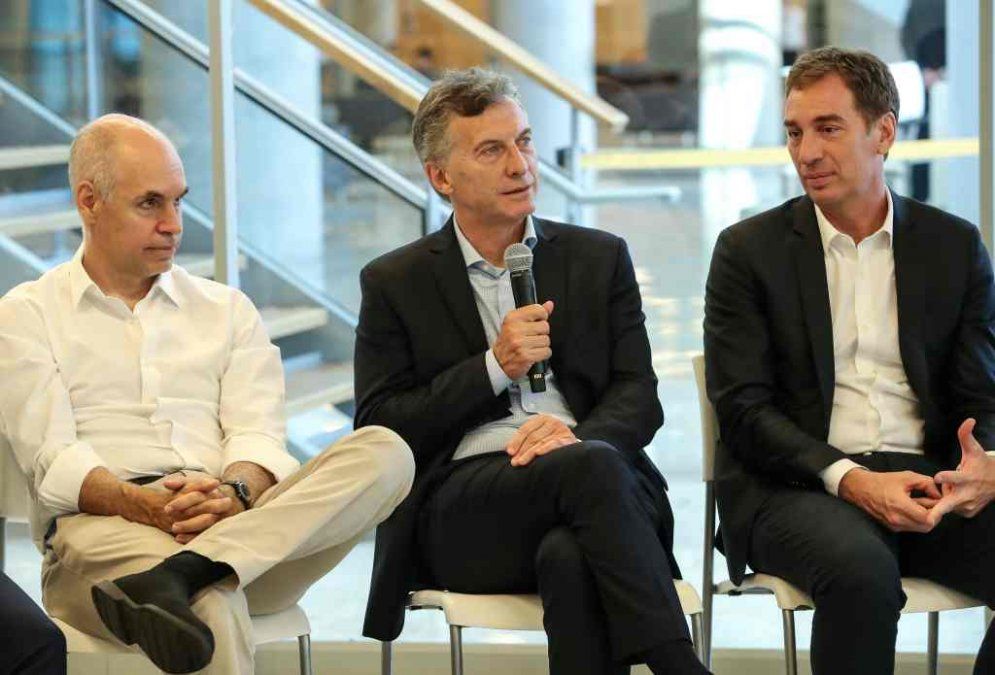 Para cerrar filas internas, Macri participó en una reunión del gabinete de Larreta