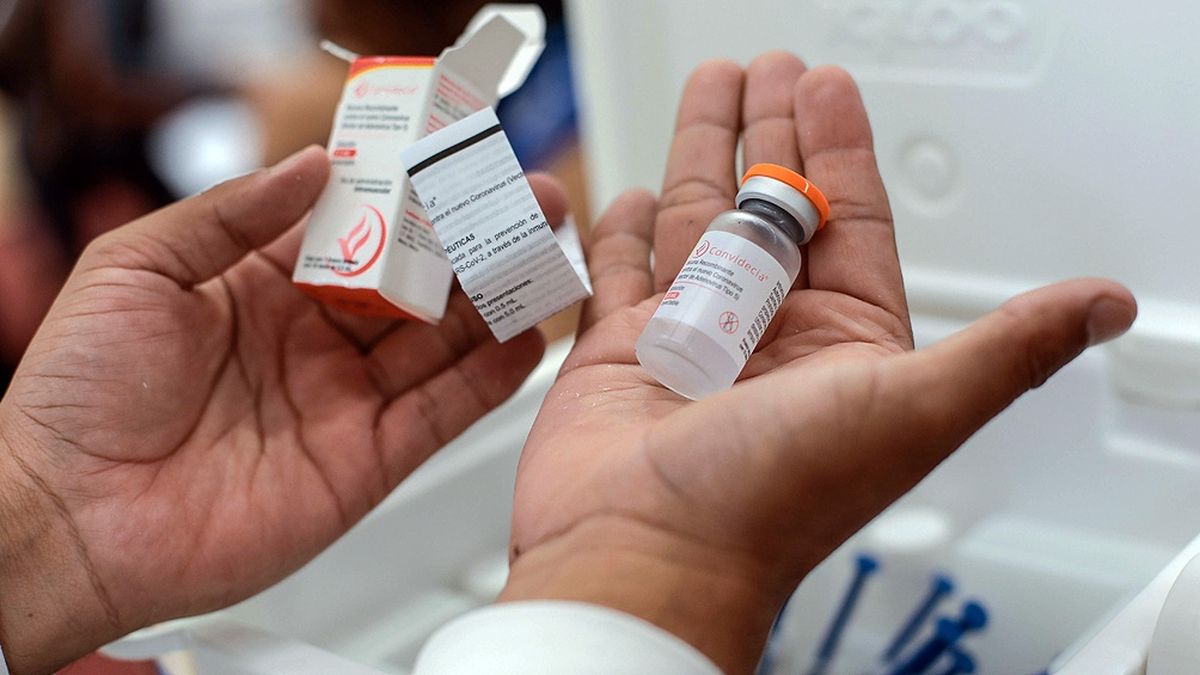 Nueva vacuna autorizada por la OMS para uso de emergencia.