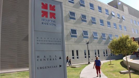 Bullying extremo: dos alumnos le dieron a un chico una bebida con antidepresivos y fue internado