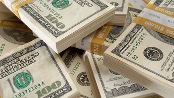 El dólar subió por tercera jornada al hilo y se mantiene por encima de los $1.400