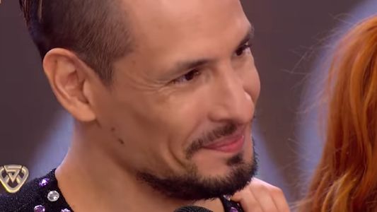 Las lágrimas de Rodrigo Tapari en su debut en La Academia